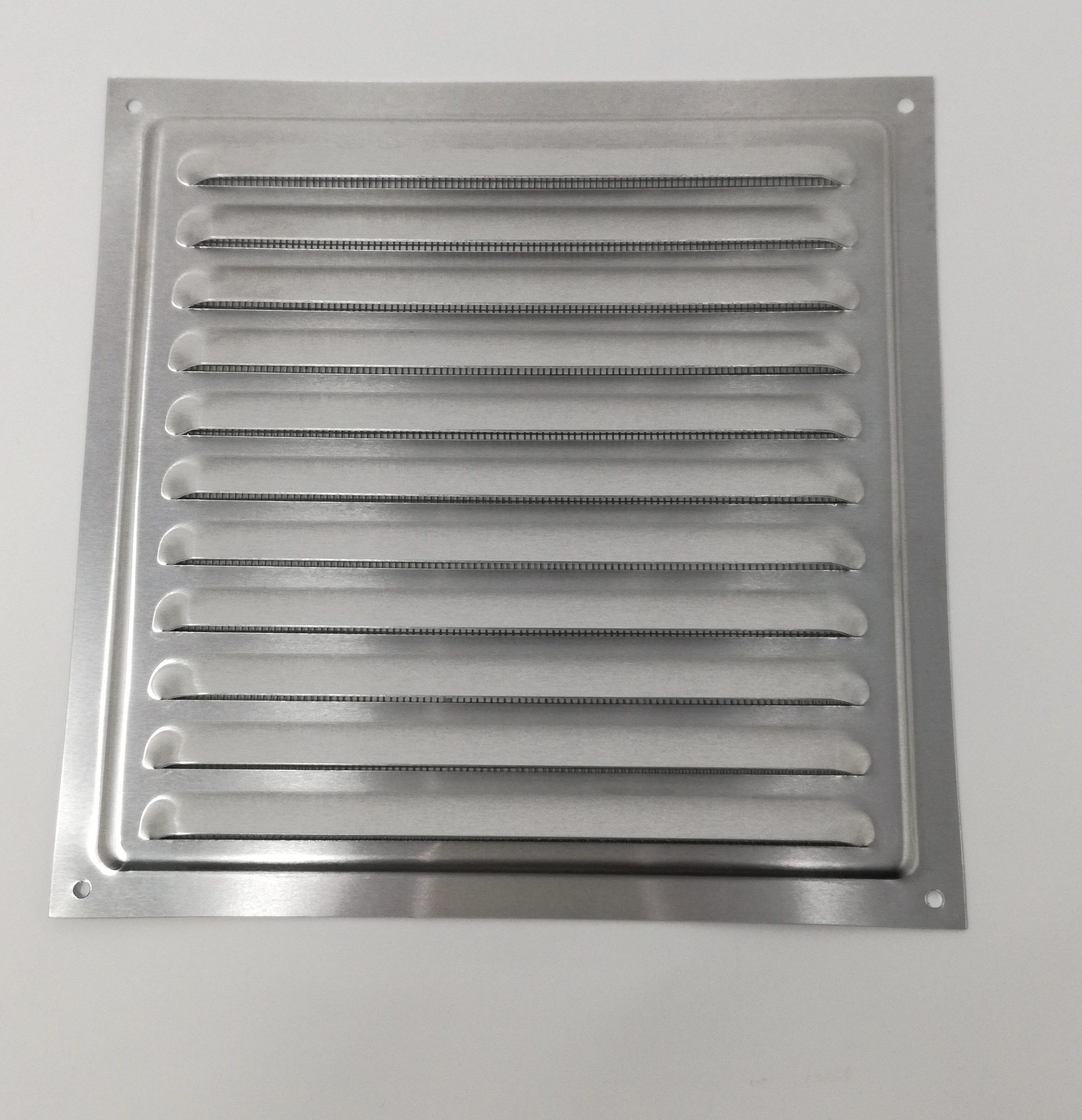 Air Vent Grill – 200 x 200 mm Metal – Aluminium Rust Free with Mosquito /  Bug Net – N Nickells