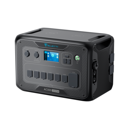 Inverter - Works with at least 1 BL-B300 - Power output 3000W max - Multiple outlets/Multiple recharge forms - Touch Screen  - UPS home backup - Image 2